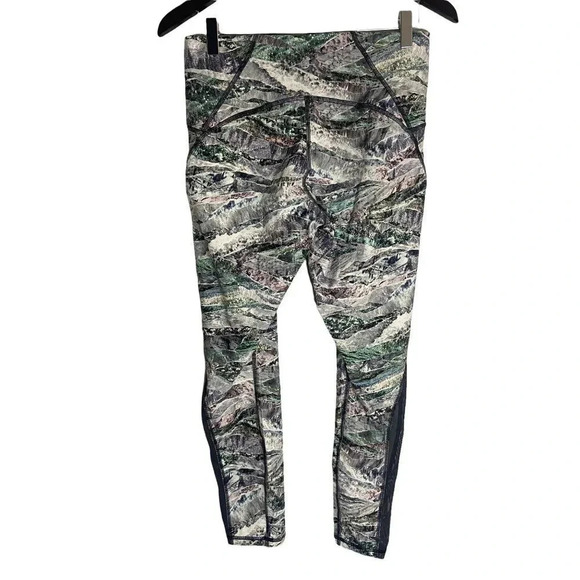 Lululemon Train Times Pant 25" Springscape Multi-sz 10 - Picture 5 of 6